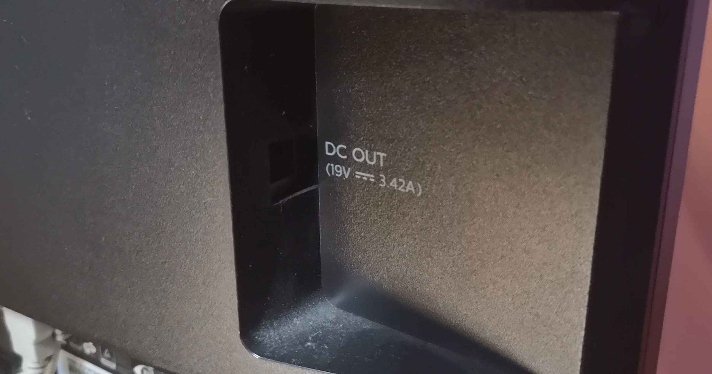 [PL] Recenzja monitora Philips 272B z złączem USB-C